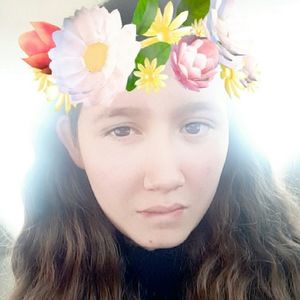 Meet your Posher, Yessenia